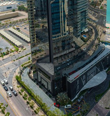 W Doha