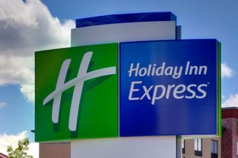Holiday Inn Express and Suites Tumwater