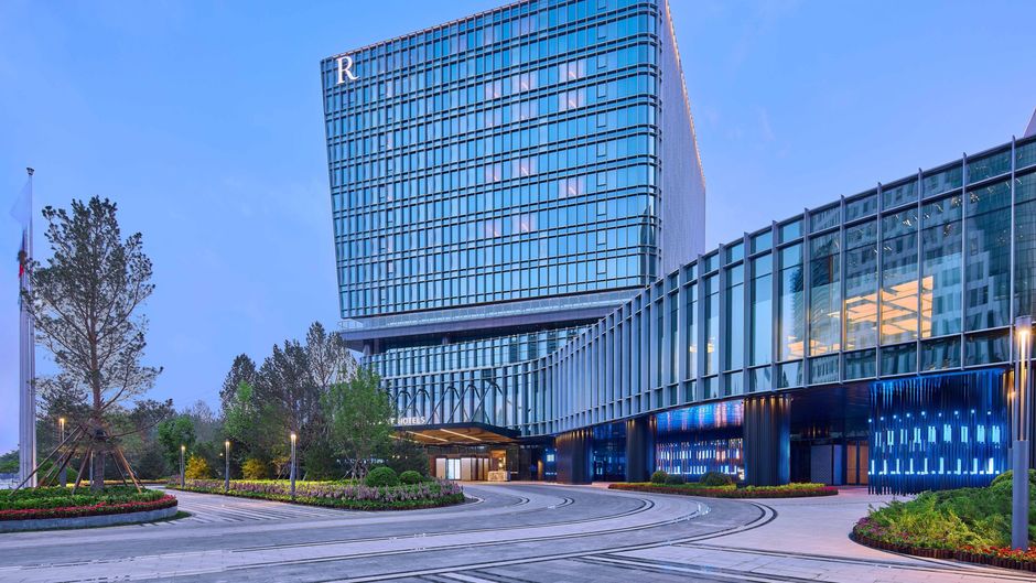 Renaissance Beijing Haidian Hotel Exterior