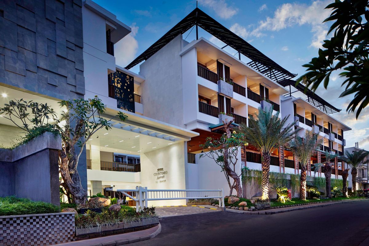 Courtyard Bali Seminyak Resort- First Class Seminyak, Indonesia Hotels- GDS  Reservation Codes: Travel Weekly, image size:1200x800