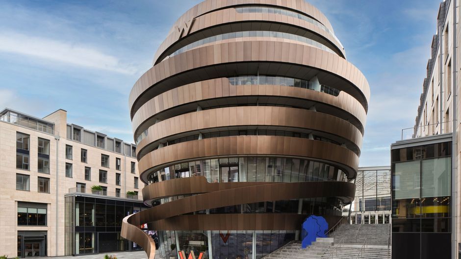 W Edinburgh Exterior