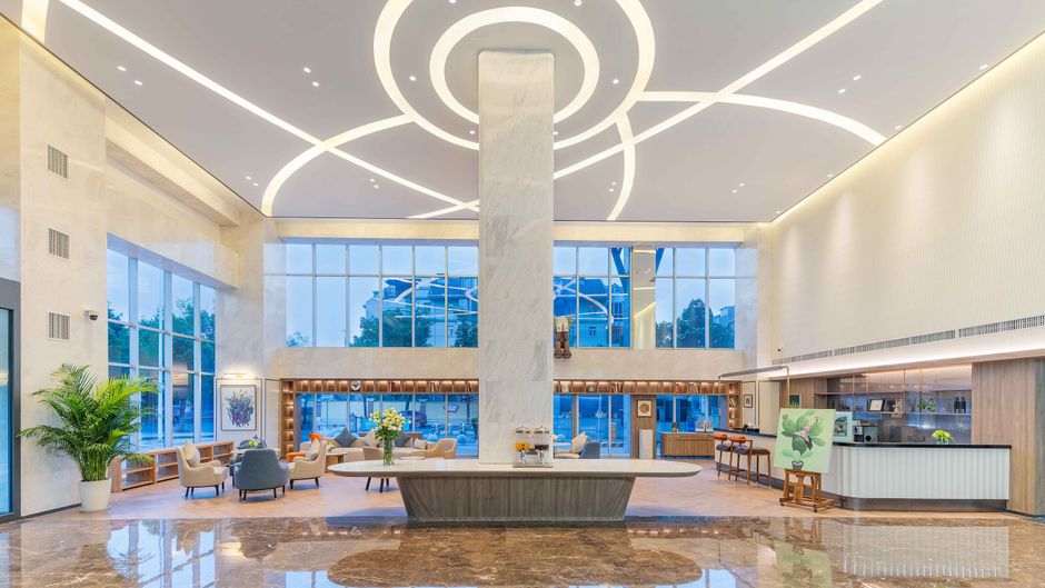 Holiday Inn Express Wuhan Jinyin Lake Exterior