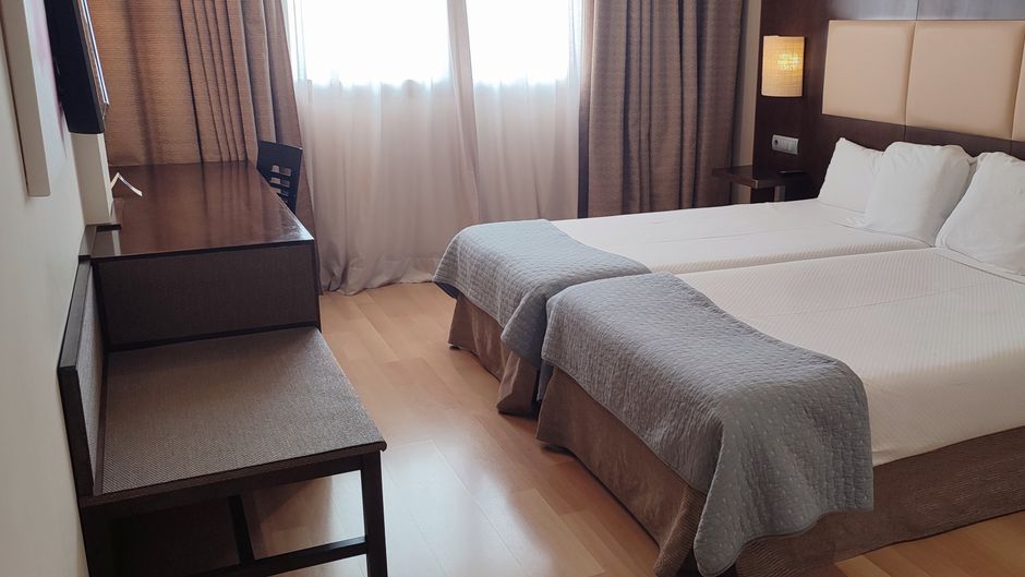 Sercotel Hotel Cuatro Postes Room