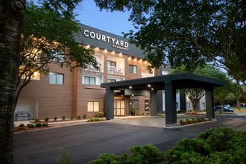 Courtyard by Marriott Lafayette Airport