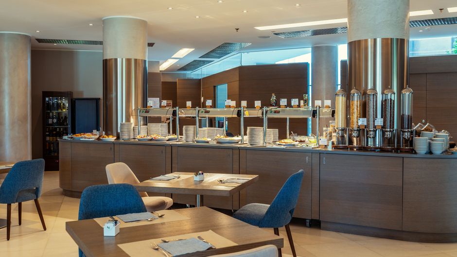 Delta Hotels Olbia Sardinia Restaurant