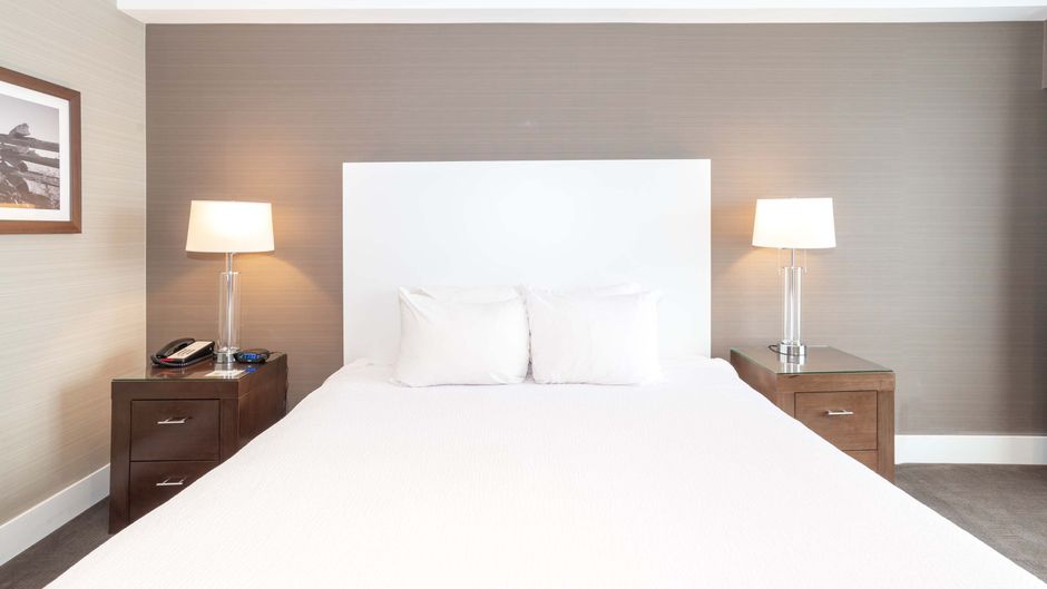 Sandman Abbotsford Airport Room
