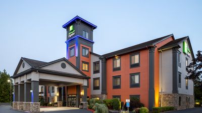 Holiday Inn Express vancouver North