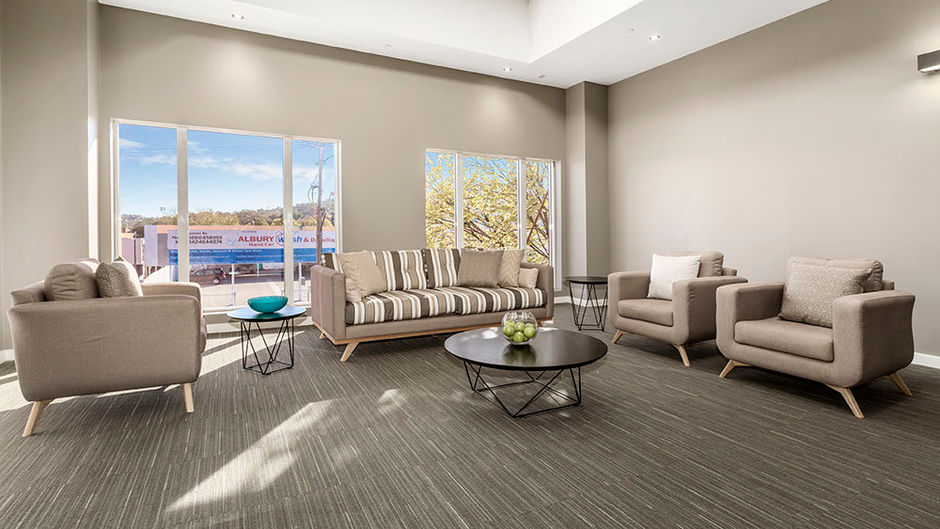 Quest Albury on Townsend Room