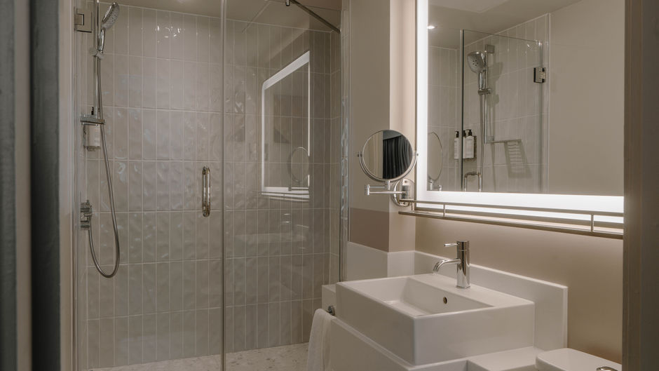 Club Quarters London City Room