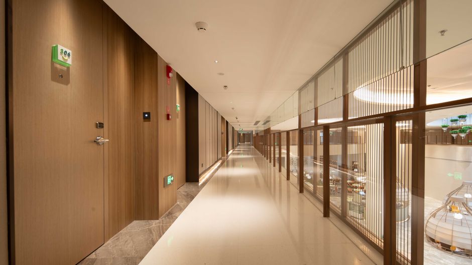 Holiday Inn Quzhou Lobby