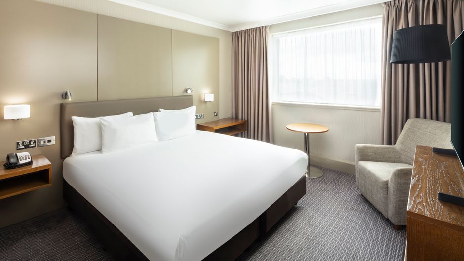 Crowne Plaza Glasgow Room