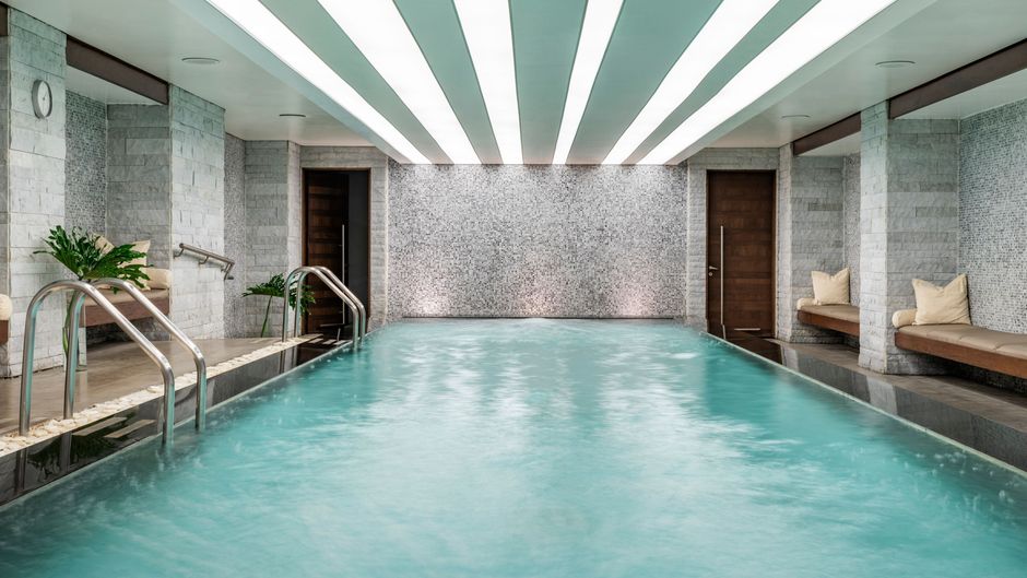 JW Marriott Hotel Bogota Pool