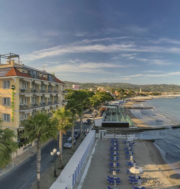 B&B Hotel Diano Marina Palace