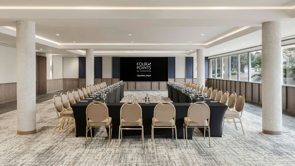 Four Points by Sheraton Tequendama Meeting