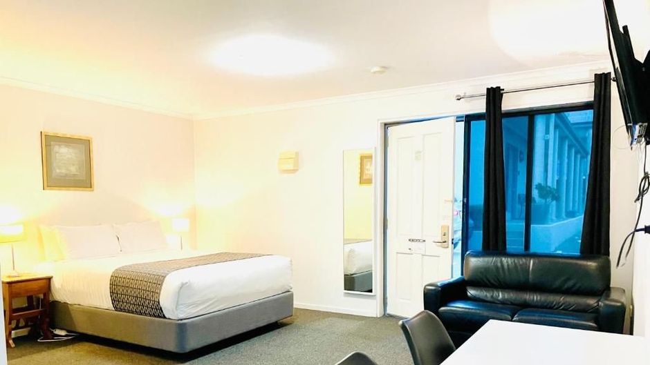 The Menzies Ballarat Room