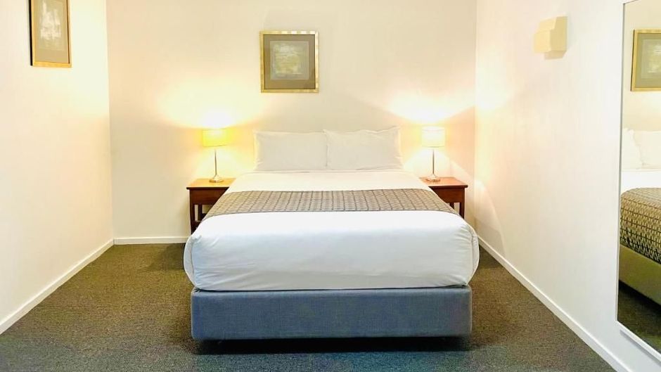 The Menzies Ballarat Room