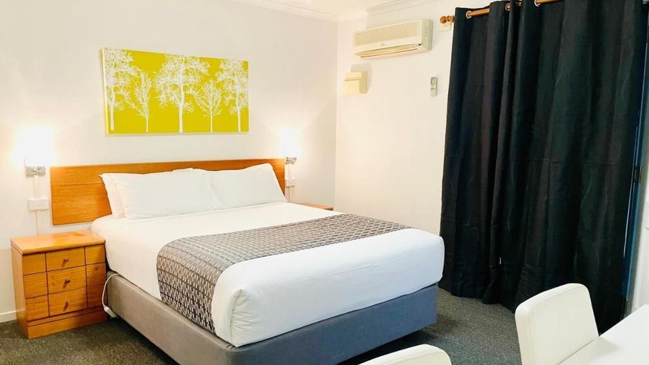 The Menzies Ballarat Room