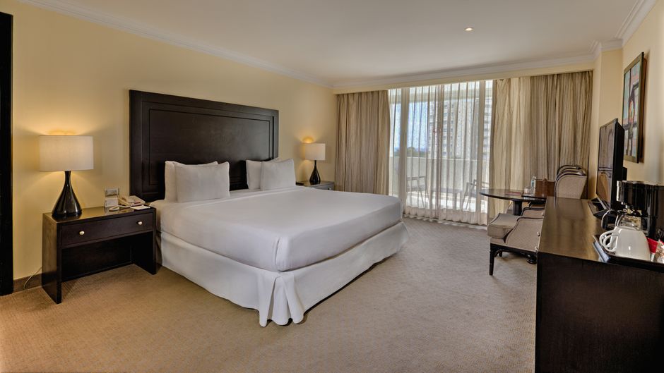 Dominican Fiesta Hotel, Trademark Coll Room