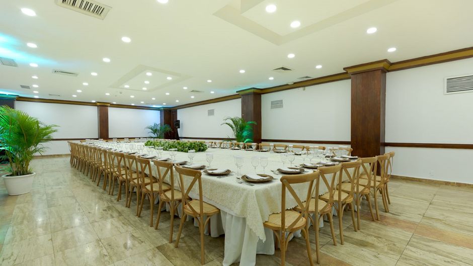 Dominican Fiesta Hotel, Trademark Coll Meeting