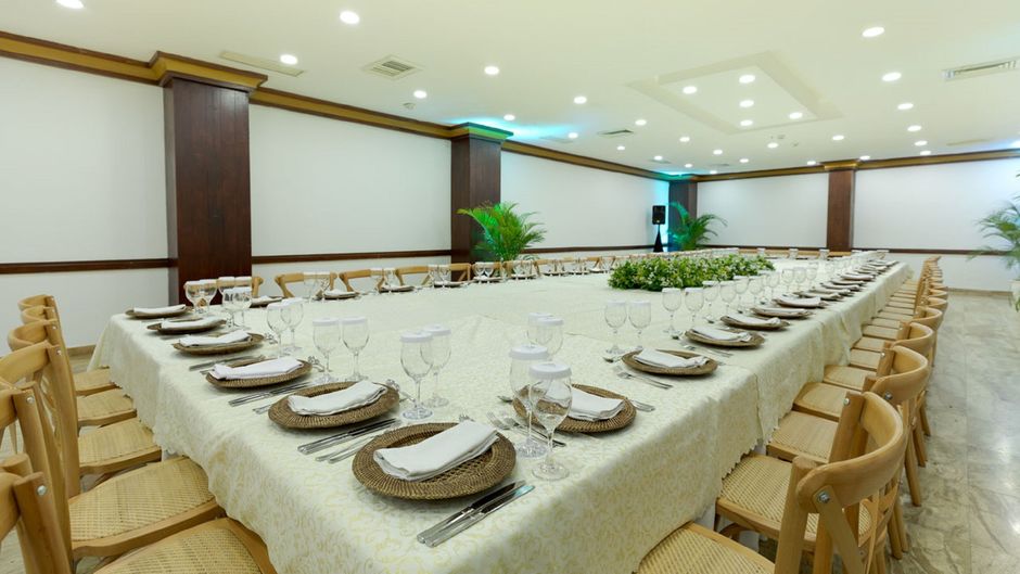Dominican Fiesta Hotel, Trademark Coll Meeting