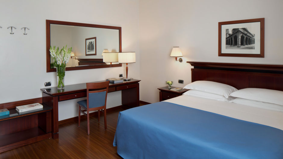 Starhotels Excelsior Room