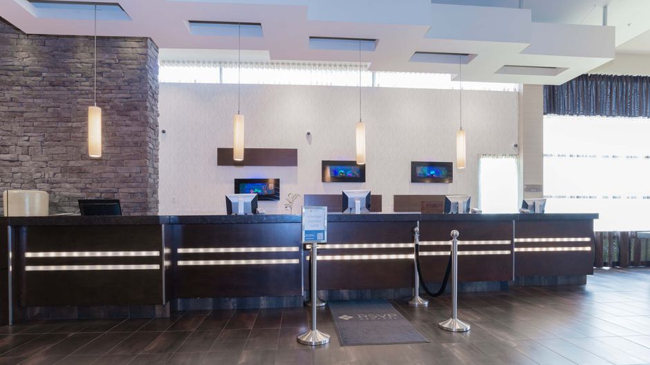 Sandman Signature Hotel & Rst Vancouver Exterior