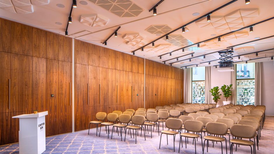 Kimpton BEM Budapest Meeting