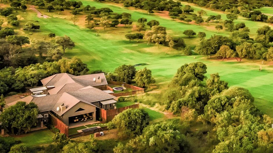 Seasons Golf Leisure Spa Exterior