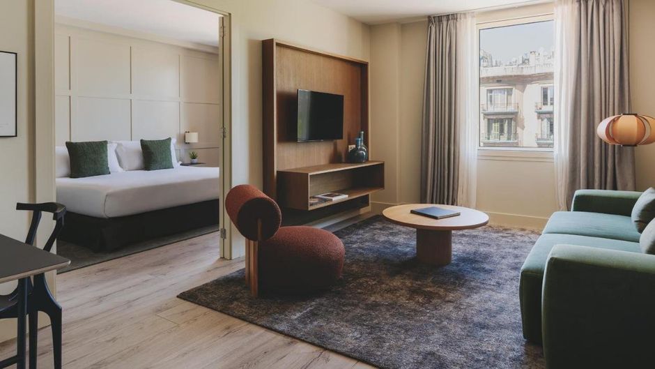 Gallery Hotel Room