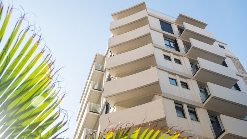 Hotel Adonis Capital Exterior