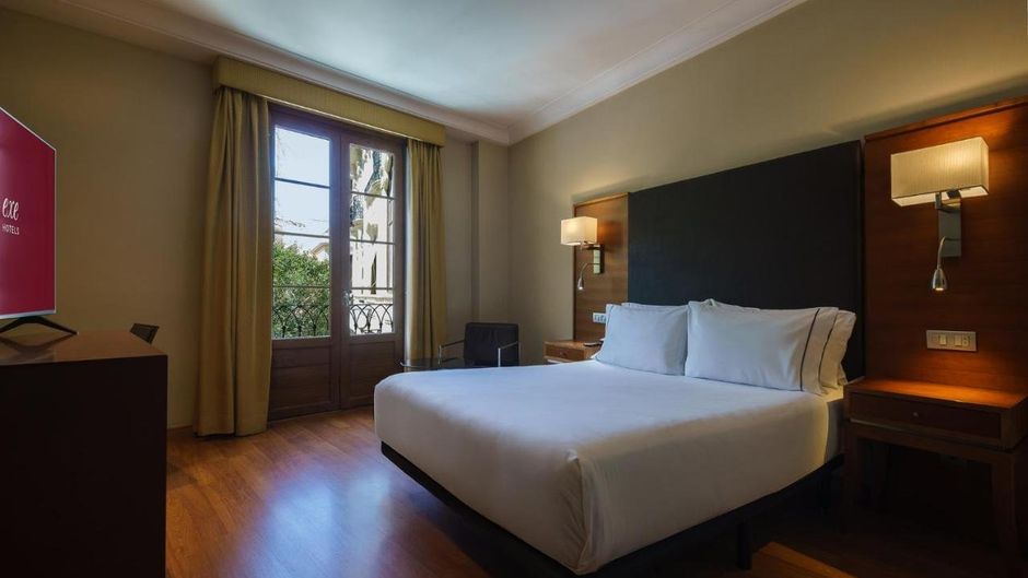 Exe Almeria Centro Room