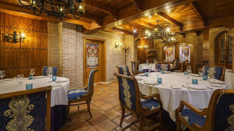 Exe Almeria Centro Restaurant
