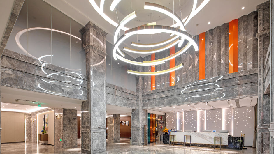 Hampton by Hilton Kunming South Station Lobby