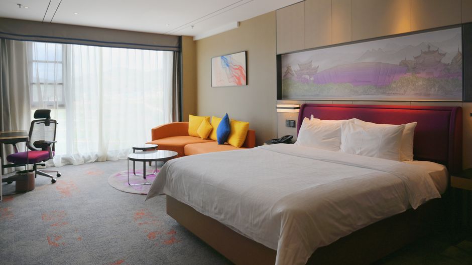 Hampton by Hilton Kunming South Station Room