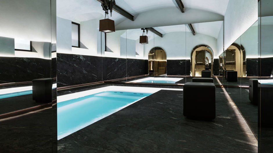 STRAFhotel - a member of Design Hotels Pool