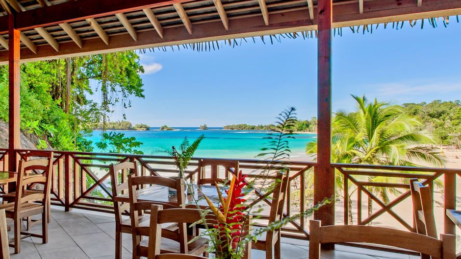 Red Frog Beach Island Resort Restaurant
