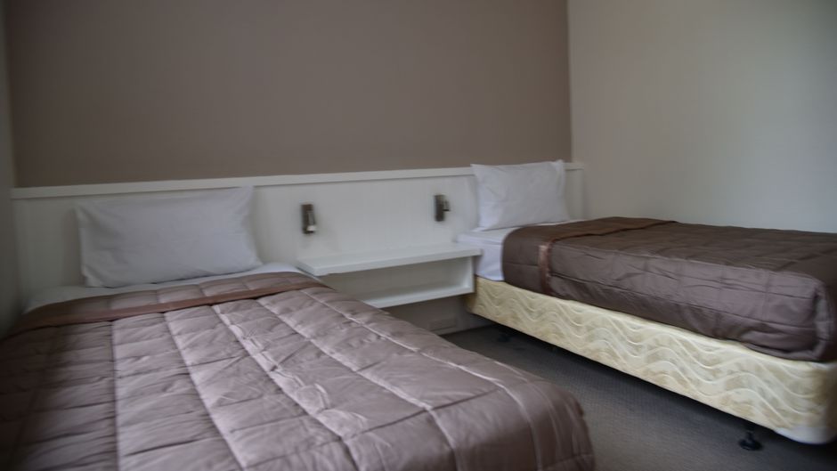 Aotea Lodge Room