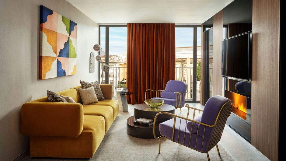 W Florence Room