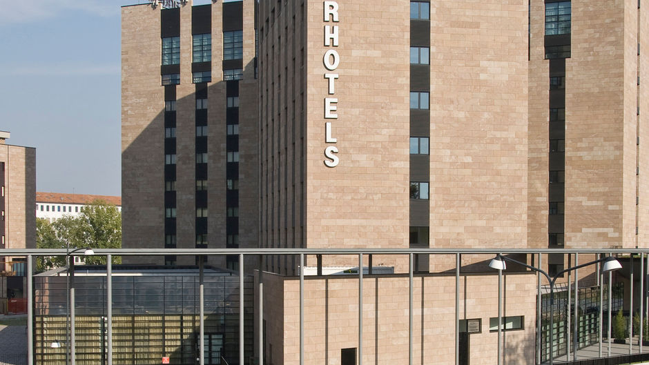 Starhotels Grand Milan Exterior