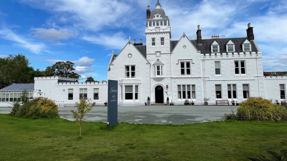 Skeabost House Hotel Exterior