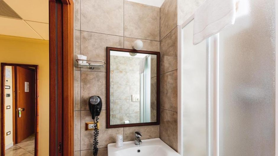 Hotel Ara Solis Room