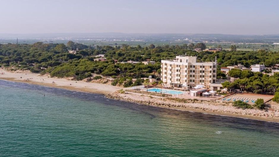 Hotel Ara Solis Exterior