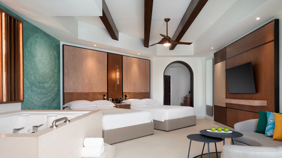 Hyatt Vivid Playa del Carmen Suite