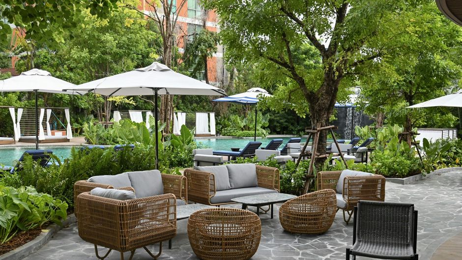 Marriott Executive Apartments, Bangkok Pool