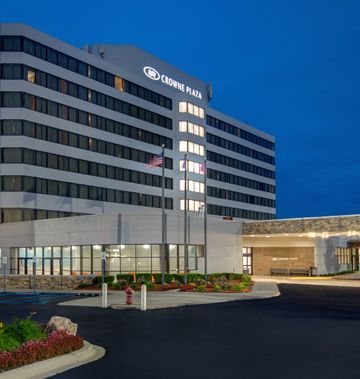 Crowne Plaza Hotel Auburn Hills