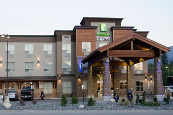 Holiday Inn Express Golden Hwy 1