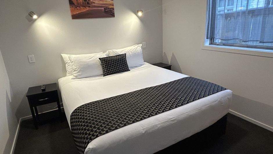 Shelby Motor Lodge Room
