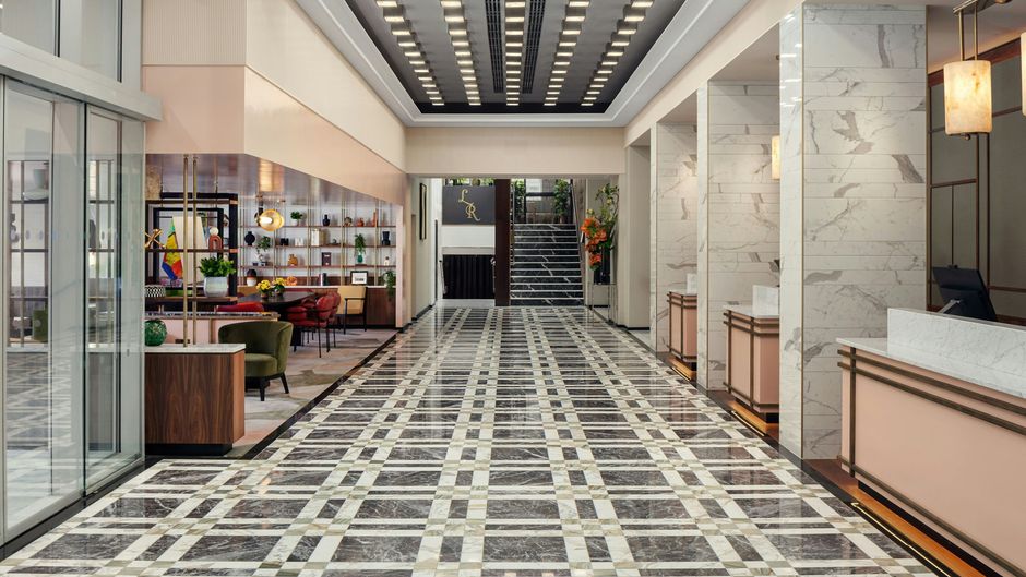 London Marriott Hotel Grosvenor Square Lobby