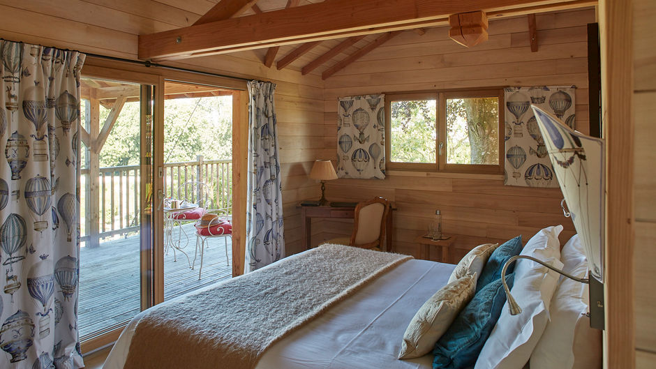 Chateau d'Audrieu Room