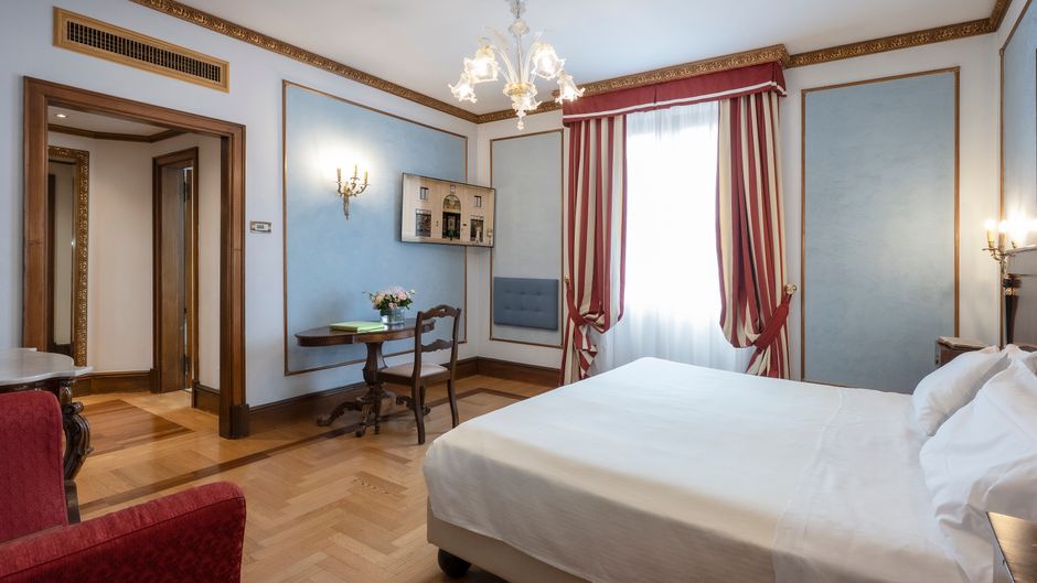Due Torri Hotel Suite